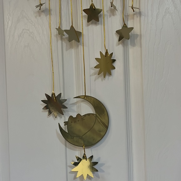 Pusheen Zodiac Wall Hanging Gold Stars & Moon - Fair Condition - Pusheen Box - Picture 5 of 17